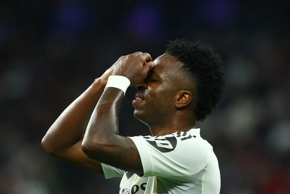 2025_12_10T221112Z_661925146_UP1ELCA1PMNPM_RTRMADP_3_SOCCER_CHAMPIONS_RMA_MCI_1_